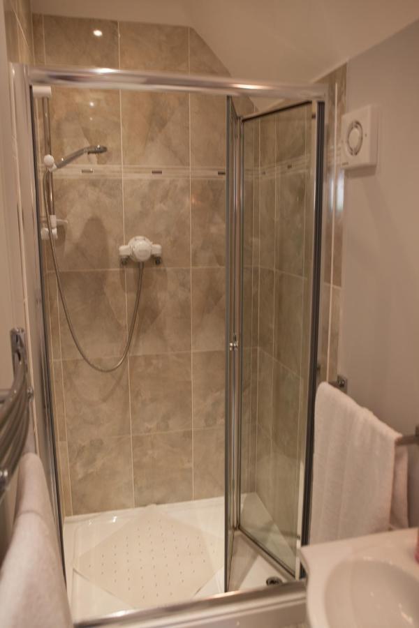 Fern Lodge Guesthouse Hythe  Zewnętrze zdjęcie