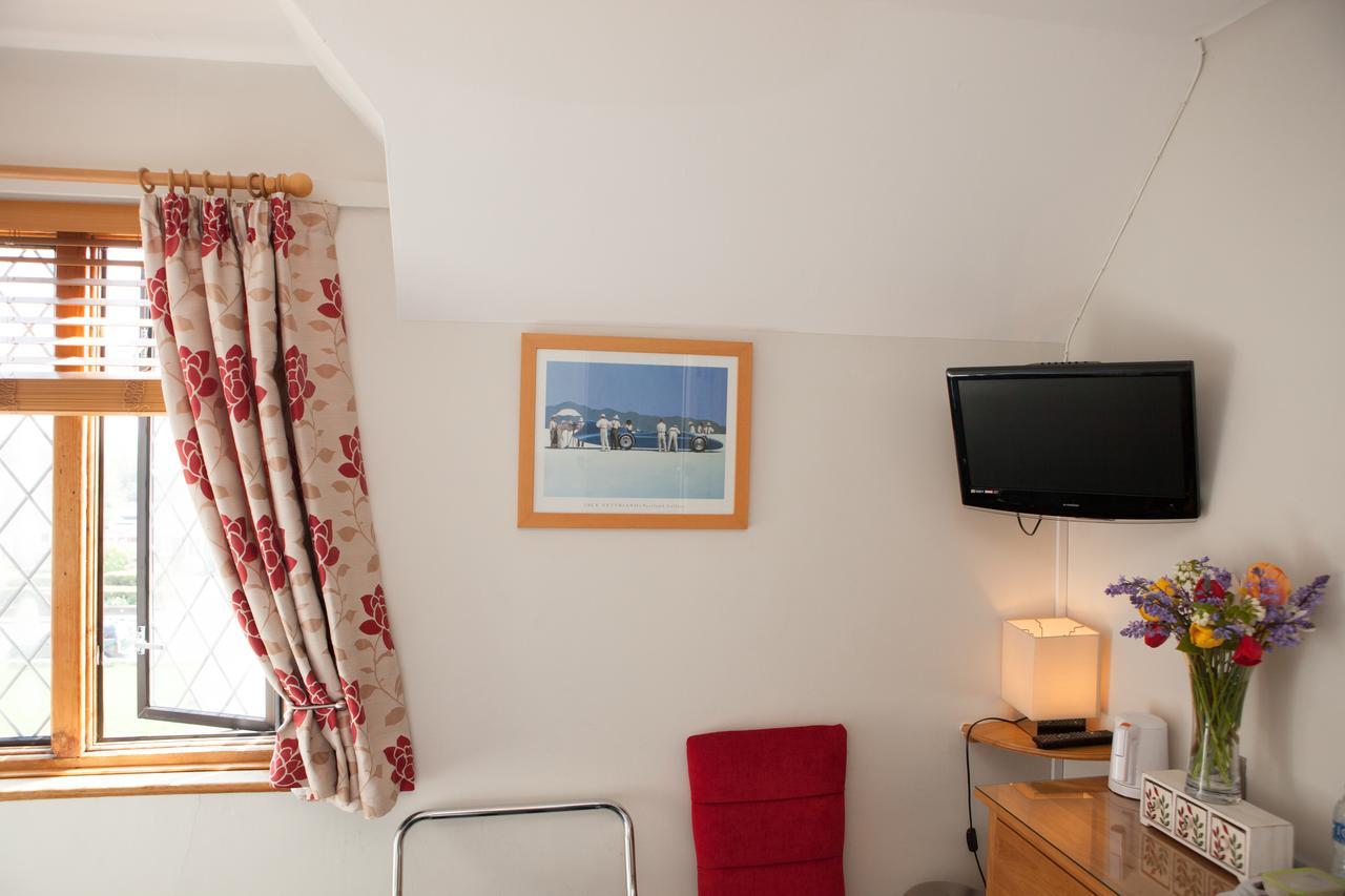 Fern Lodge Guesthouse Hythe  Zewnętrze zdjęcie