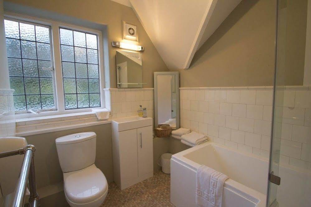 Fern Lodge Guesthouse Hythe  Zewnętrze zdjęcie