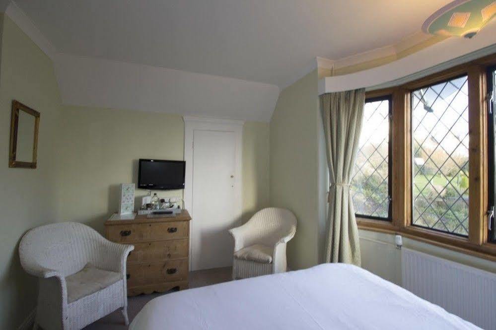 Fern Lodge Guesthouse Hythe  Zewnętrze zdjęcie