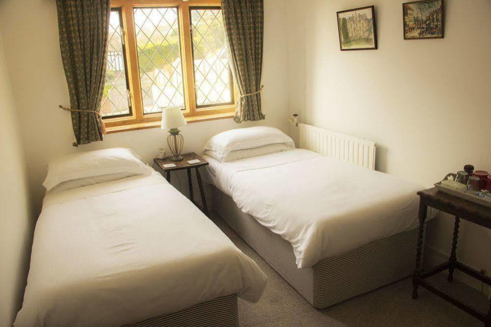 Fern Lodge Guesthouse Hythe  Zewnętrze zdjęcie