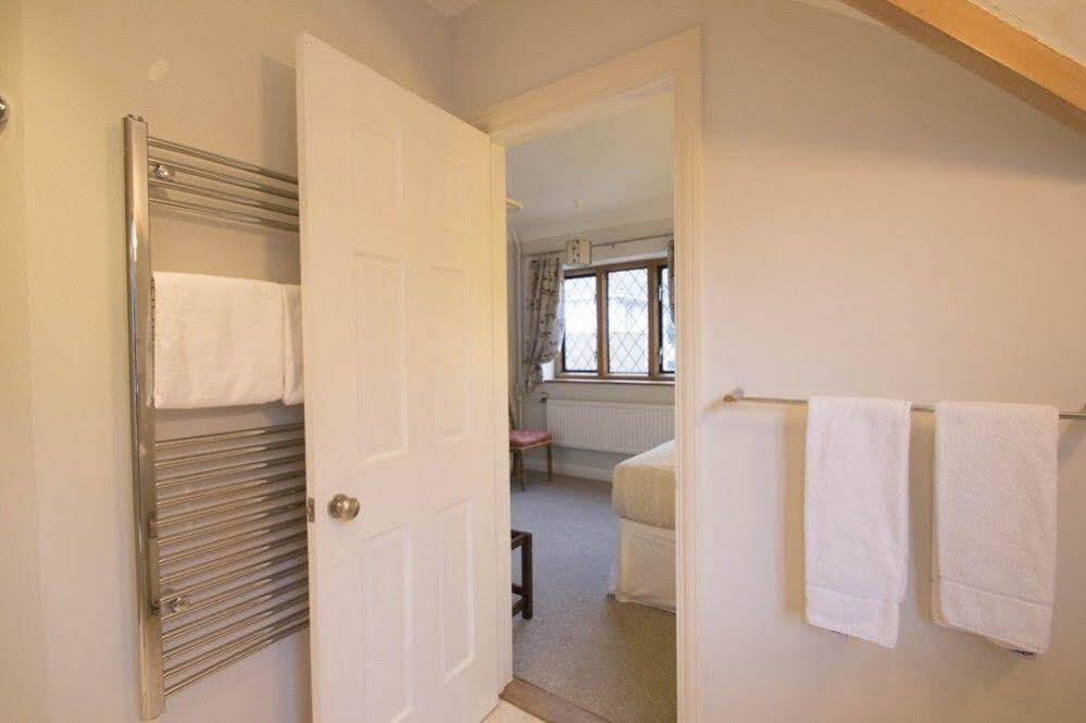 Fern Lodge Guesthouse Hythe  Zewnętrze zdjęcie